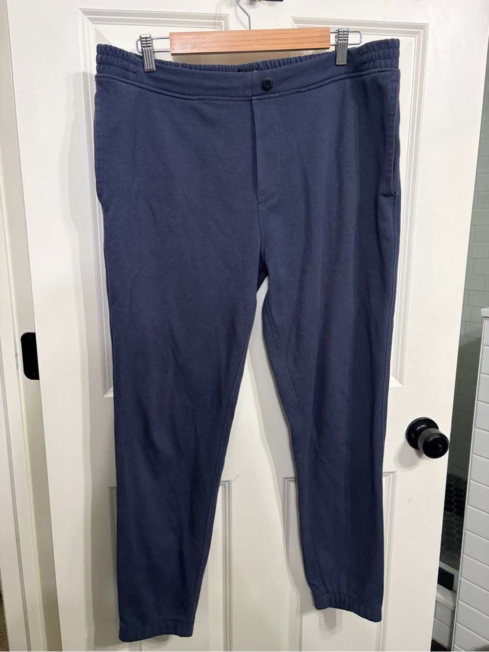 J. Crew Men's blue Tech Fleece joggers size Large. Hidden draw string.Flat front